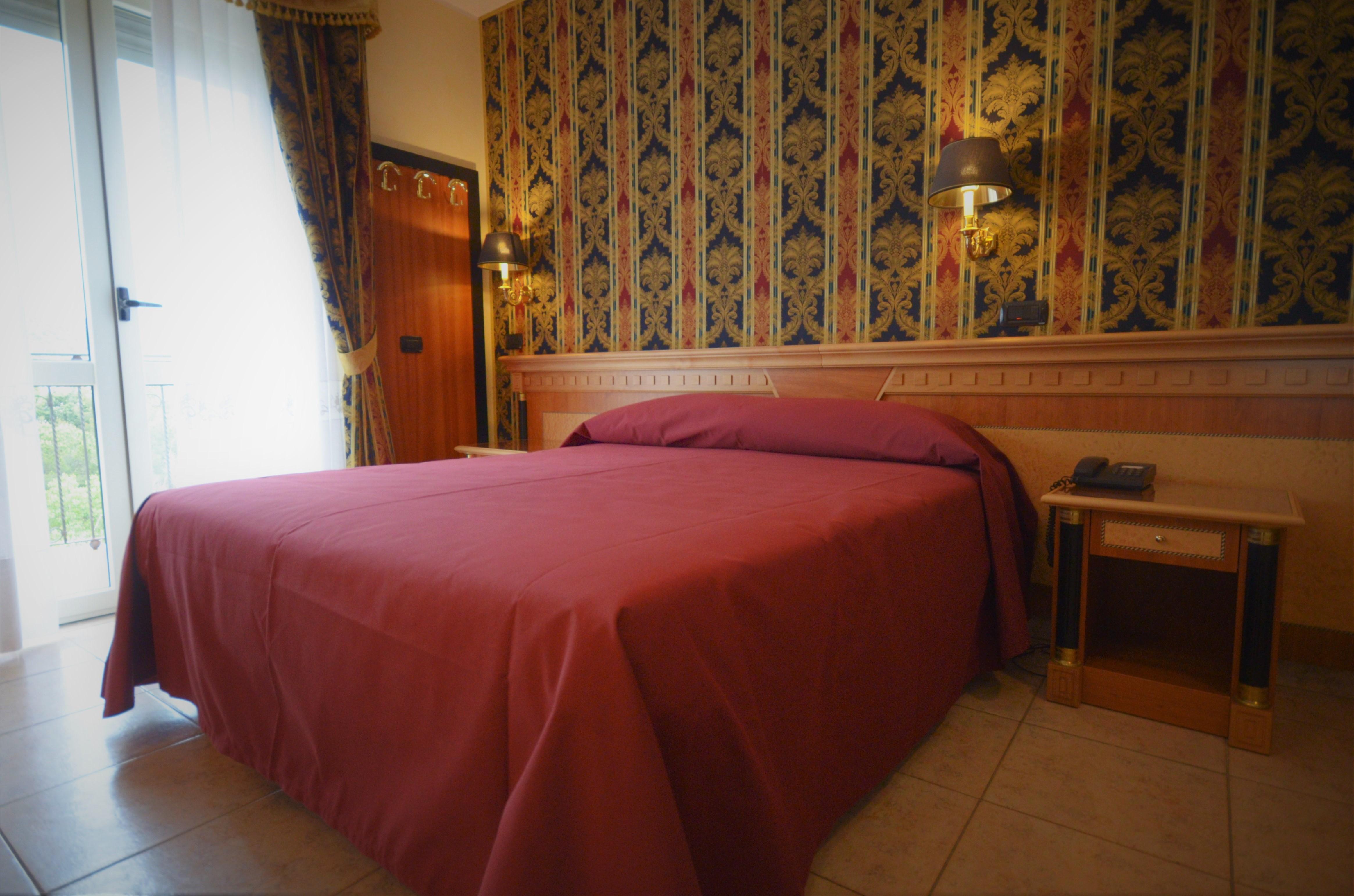 San Giovanni Rotondo Palace - Alihotels Ngoại thất bức ảnh