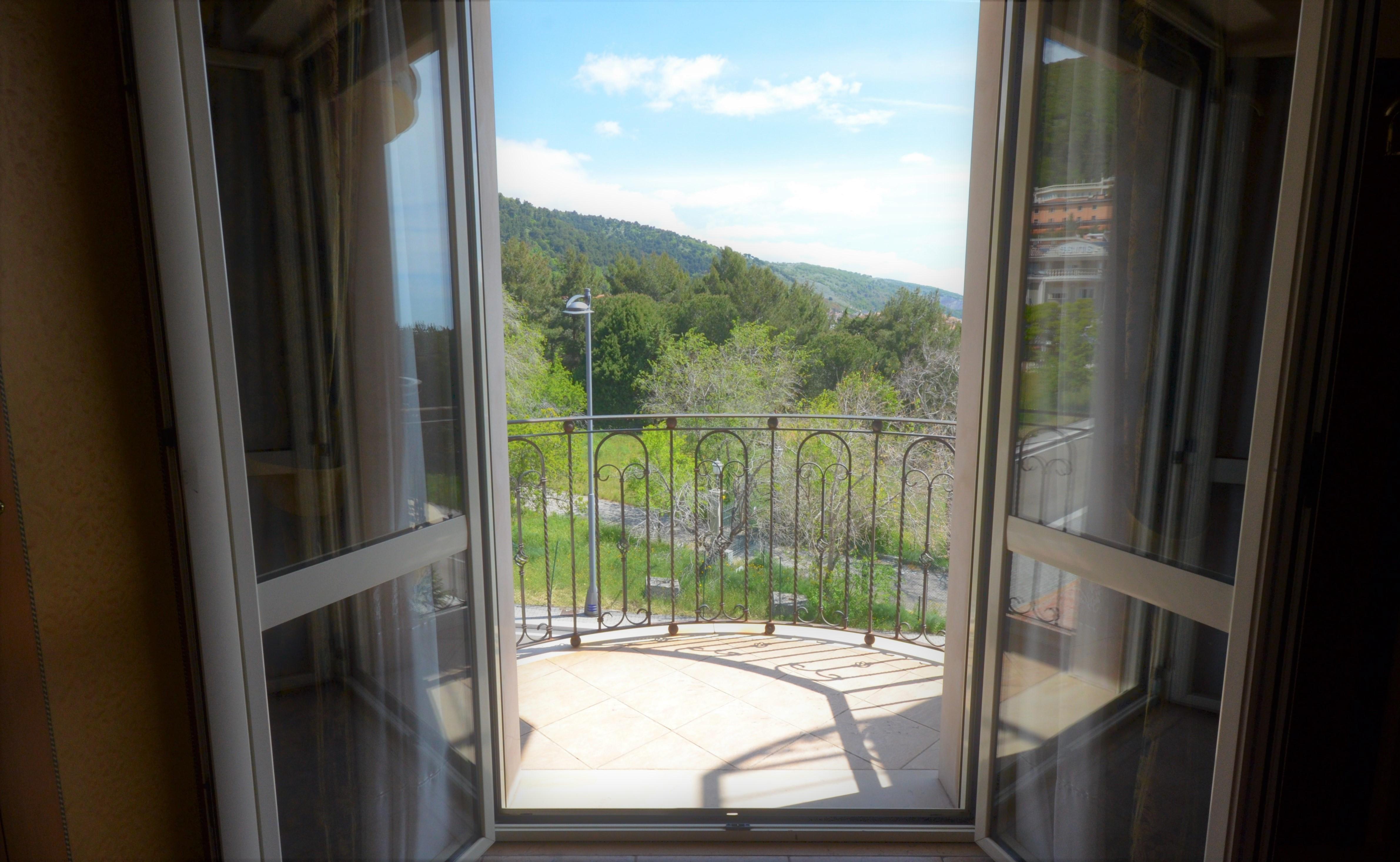 San Giovanni Rotondo Palace - Alihotels Ngoại thất bức ảnh