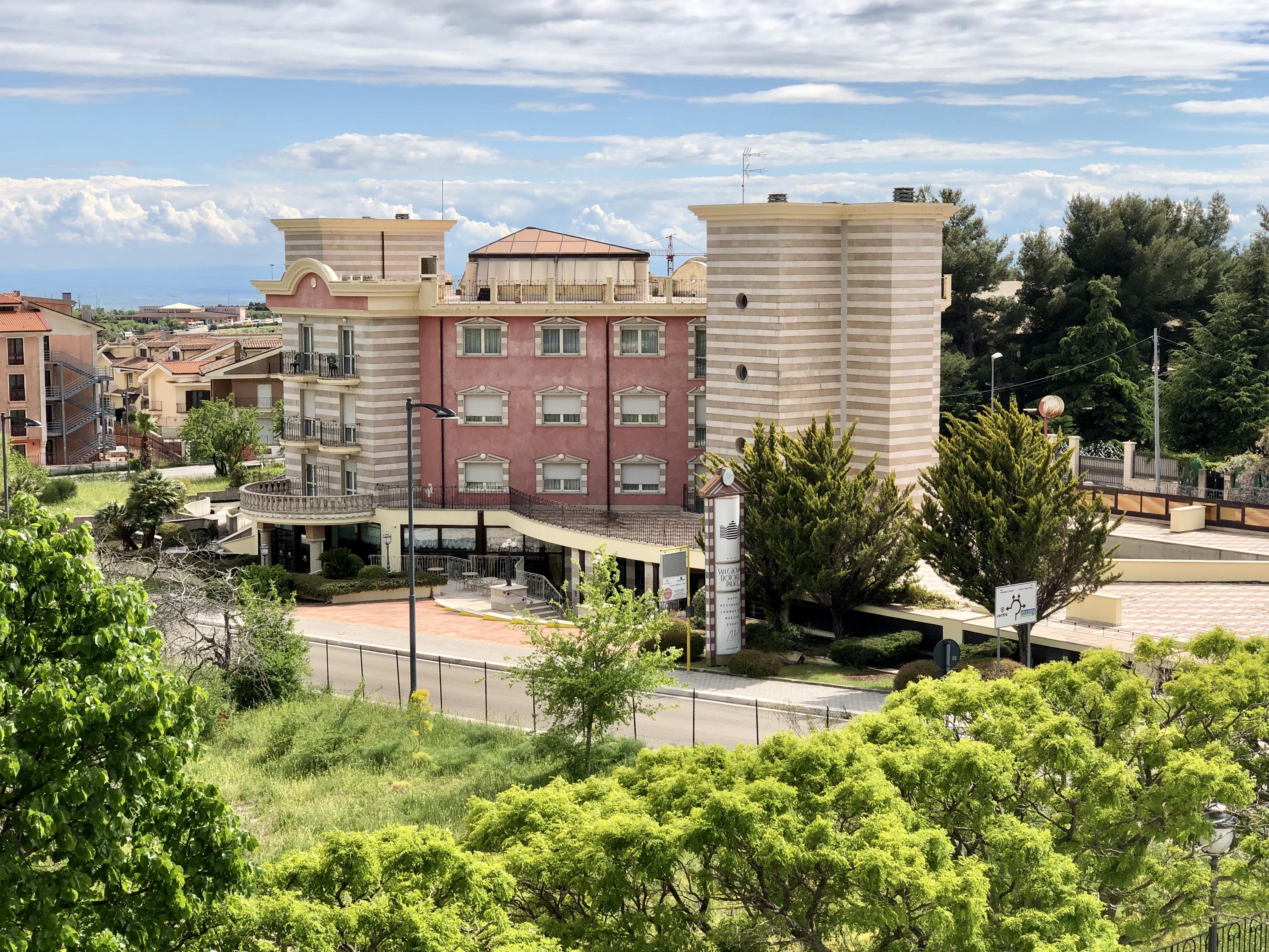 San Giovanni Rotondo Palace - Alihotels Ngoại thất bức ảnh