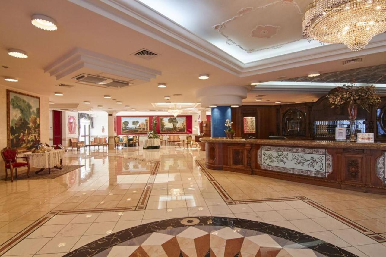 San Giovanni Rotondo Palace - Alihotels Ngoại thất bức ảnh